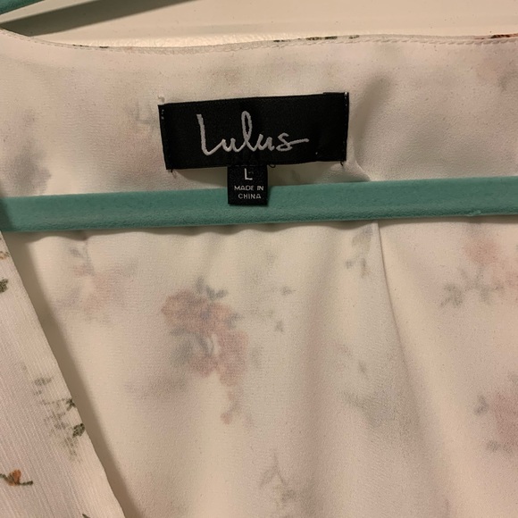 Lulus twist front white floral top - Picture 5 of 7